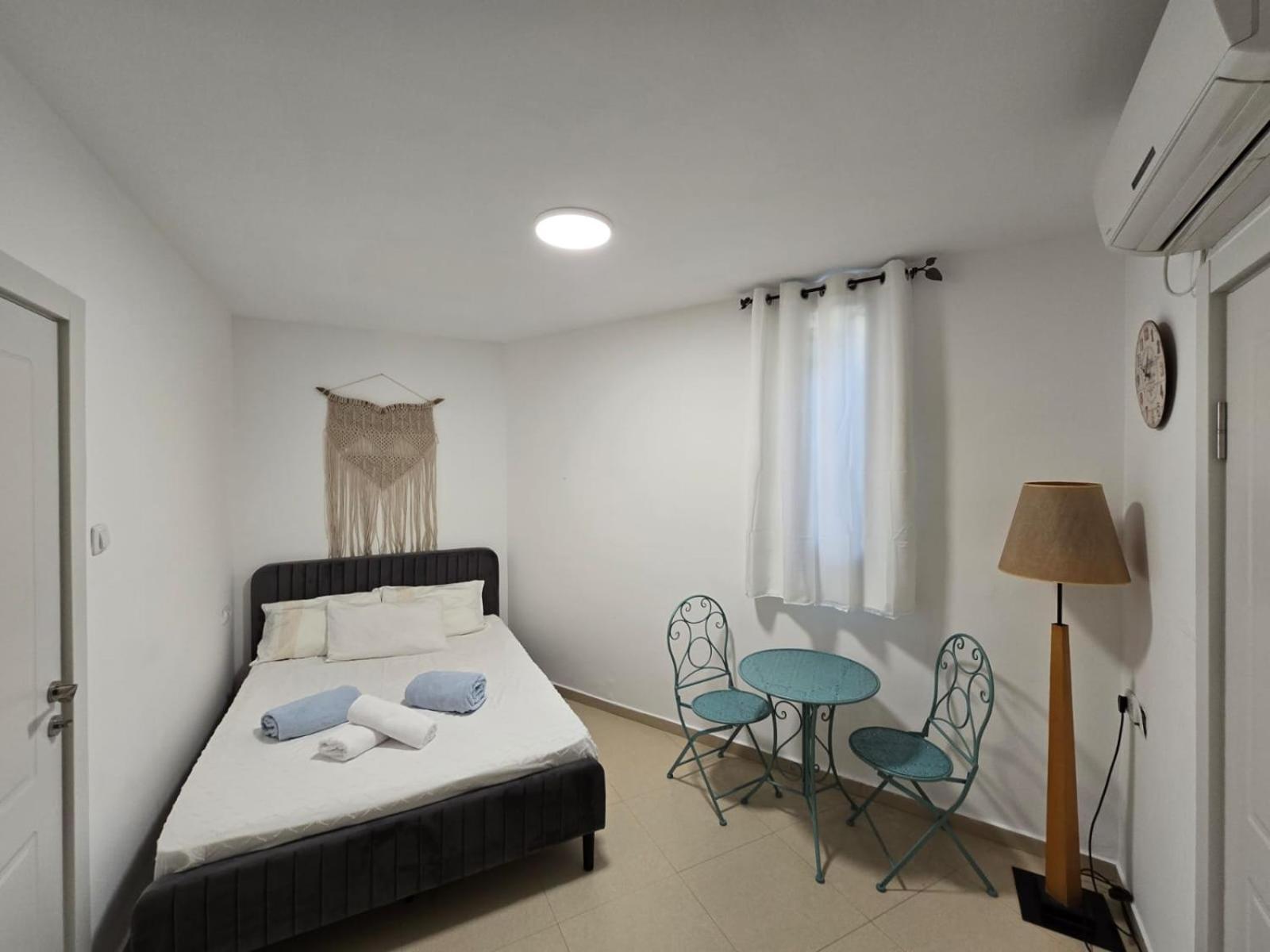 Appartamento Sea And Sun Aprtment Eilat Esterno foto